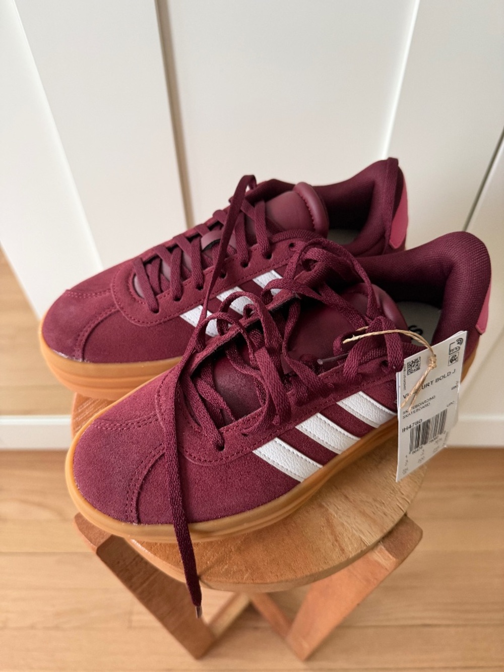 NEW Adidas Unisex-Child YOUTH Vl Court Bold Spring Summer Sneakers 3.5